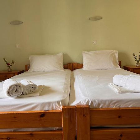 Ferienwohnung Kastro Aggeliki Kardhamili Exterior foto